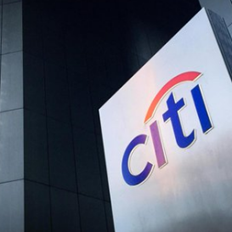 Citi: &#x391;&#x3BD;&#x3B8;&#x3B5;&#x3BA;&#x3C4;&#x3B9;&#x3BA;&#x3AE; &#x3BF;&#x3B9;&#x3BA;&#x3BF;&#x3BD;&#x3BF;&#x3BC;&#x3AF;&#x3B1; &#x3BA;&#x3B1;&#x3B9; &#x3B1;&#x3B3;&#x3BF;&#x3C1;&#x3AD;&#x3C2; &#x3C0;&#x3BF;&#x3C5; &quot;&#x3C4;&#x3C1;&#x3AD;&#x3C7;&#x3BF;&#x3C5;&#x3BD;&quot; vs &#x3C3;&#x3B5;&#x3B9;&#x3C1;&#x3AC;&#x3C2; &#x3C4;&#x3B5;&#x3C1;&#x3AC;&#x3C3;&#x3C4;&#x3B9;&#x3C9;&#x3BD; &#x3BA;&#x3B9;&#x3BD;&#x3B4;&#x3CD;&#x3BD;&#x3C9;&#x3BD; -To &quot;&#x3C0;&#x3B1;&#x3C1;&#x3AC;&#x3B4;&#x3BF;&#x3BE;&#x3BF;&quot; &#x3C0;&#x3BF;&#x3C5; &#x3BE;&#x3B5;&#x3BA;&#x3AF;&#x3BD;&#x3B7;&#x3C3;&#x3B5; &#x3C0;&#x3C1;&#x3B9;&#x3BD; 4 &#x3C7;&#x3C1;&#x3CC;&#x3BD;&#x3B9;&#x3B1;