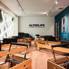 ALTERLIFE: &#x20AC;18 &#x3B5;&#x3BA;&#x3B1;&#x3C4;. &#x3B5;&#x3C0;&#x3B5;&#x3BD;&#x3B4;&#x3CD;&#x3C3;&#x3B5;&#x3B9;&#x3C2; &#x3C3;&#x3B5; &#x3B4;&#x3CD;&#x3BF; &#x3C7;&#x3C1;&#x3CC;&#x3BD;&#x3B9;&#x3B1; &#x2013; 14 &#x3C5;&#x3C0;&#x3B5;&#x3C1;&#x3C3;&#x3CD;&#x3B3;&#x3C7;&#x3C1;&#x3BF;&#x3BD;&#x3B1; &#x3BD;&#x3AD;&#x3B1; &#x3B3;&#x3C5;&#x3BC;&#x3BD;&#x3B1;&#x3C3;&#x3C4;&#x3AE;&#x3C1;&#x3B9;&#x3B1; &#x3BA;&#x3B1;&#x3B9; &#x3B5;&#x3C0;&#x3AD;&#x3BA;&#x3C4;&#x3B1;&#x3C3;&#x3B7; &#x3C3;&#x3B5; 6 &#x3C5;&#x3C6;&#x3B9;&#x3C3;&#x3C4;&#x3AC;&#x3BC;&#x3B5;&#x3BD;&#x3B1;
