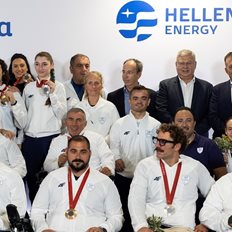 HELLENiQ Energy: Θερμή υποδοχή στην Ελληνική Αποστολή που επέστρεψε από τους Παραολυμπιακούς Aγώνες