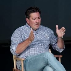 H Napster παρουσίαζε επικείμενη επένδυση 3 δισ. από μυστηριώδη επενδυτή: ο "επενδυτής" και τα "χρήματα" έγιναν... καπνός