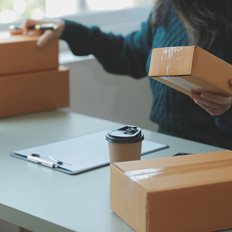 &#x397; &quot;&#x3BA;&#x3BF;&#x3CD;&#x3C1;&#x3C3;&#x3B1;&quot;&#xA0;&#x3C4;&#x3C9;&#x3BD; &#x3C4;&#x3B1;&#x3C7;&#x3C5;&#x3BC;&#x3B5;&#x3C4;&#x3B1;&#x3C6;&#x3BF;&#x3C1;&#x3CE;&#x3BD; &#x3BA;&#x3B1;&#x3B9; &#x3BF;&#x3B9; &#x3B5;&#x3C0;&#x3B9;&#x3B4;&#x3CC;&#x3C3;&#x3B5;&#x3B9;&#x3C2; &#x3C4;&#x3C9;&#x3BD; &#x3BC;&#x3B5;&#x3B3;&#x3AC;&#x3BB;&#x3C9;&#x3BD; &#x3C0;&#x3B1;&#x3B9;&#x3BA;&#x3C4;&#x3CE;&#x3BD;