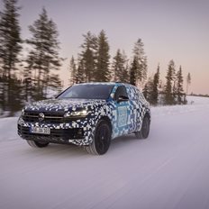 &#x39A;&#x3C5;&#x3BA;&#x3BB;&#x3BF;&#x3C6;&#x3CC;&#x3C1;&#x3B7;&#x3C3;&#x3B1;&#x3BD; &#x3C6;&#x3C9;&#x3C4;&#x3BF;&#x3B3;&#x3C1;&#x3B1;&#x3C6;&#x3AF;&#x3B5;&#x3C2; &#x3C4;&#x3BF;&#x3C5; &#x3BD;&#x3AD;&#x3BF;&#x3C5; VW Touareg-&#x3A4;&#x3B9; &#x3B1;&#x3BB;&#x3BB;&#x3AC;&#x3B6;&#x3B5;&#x3B9;