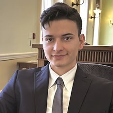 &#x3A7;&#x3C1;&#x3C5;&#x3C3;&#x3CC; iGEM, Harvard Innovation Labs, Mantis AI (MIT): &#x3C4;&#x3BF; &#x3C4;&#x3C1;&#x3B9;&#x3C0;&#x3BB;&#x3CC; &#x3AC;&#x3BB;&#x3BC;&#x3B1;