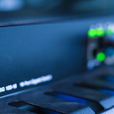 Cisco: &#x391;&#x3BD;&#x3B1;&#x3B8;&#x3B5;&#x3CE;&#x3C1;&#x3B7;&#x3C3;&#x3B5; &#x3B1;&#x3BD;&#x3BF;&#x3B4;&#x3B9;&#x3BA;&#x3AC; &#x3C4;&#x3BF; guidance &#x3B3;&#x3B9;&#x3B1; &#x3C4;&#x3B1; &#x3AD;&#x3C3;&#x3BF;&#x3B4;&#x3B1; &#x3C4;&#x3BF;&#x3C5; &#x3AD;&#x3C4;&#x3BF;&#x3C5;&#x3C2; - &#x39E;&#x3B5;&#x3C0;&#x3AD;&#x3C1;&#x3B1;&#x3C3;&#x3B5; &#x3C4;&#x3B9;&#x3C2; &#x3C0;&#x3C1;&#x3BF;&#x3C3;&#x3B4;&#x3BF;&#x3BA;&#x3AF;&#x3B5;&#x3C2; &#x3C3;&#x3C4;&#x3BF; &#x3C4;&#x3C1;&#x3AF;&#x3BC;&#x3B7;&#x3BD;&#x3BF;