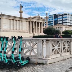 &quot;&#x398;&#x3B7;&#x3C3;&#x3B1;&#x3C5;&#x3C1;&#x3CC;&#x3C2;&quot; &#x3C3;&#x3B5; &#x3B4;&#x3CD;&#x3BF; &#x3C1;&#x3CC;&#x3B4;&#x3B5;&#x3C2;: &#x3A0;&#x3BF;&#x3B9;&#x3BF;&#x3B9; &#x3C0;&#x3B1;&#x3AF;&#x3BA;&#x3C4;&#x3B5;&#x3C2; &#x3B5;&#x3C0;&#x3B5;&#x3BD;&#x3B4;&#x3CD;&#x3BF;&#x3C5;&#x3BD; &#x3C3;&#x3C4;&#x3B1; &#x3C0;&#x3B1;&#x3C4;&#x3AF;&#x3BD;&#x3B9;&#x3B1; &#x3BA;&#x3B1;&#x3B9; &#x3C0;&#x3C9;&#x3C2; &#x3B4;&#x3B9;&#x3B1;&#x3BC;&#x3BF;&#x3C1;&#x3C6;&#x3CE;&#x3BD;&#x3B5;&#x3C4;&#x3B1;&#x3B9; &#x3B7; &#x3B1;&#x3B3;&#x3BF;&#x3C1;&#x3AC;