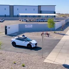 &#x39C;&#x3AD;&#x3C3;&#x3B1; &#x3C3;&#x3C4;&#x3BF; &#x3B5;&#x3C1;&#x3B3;&#x3BF;&#x3C3;&#x3C4;&#x3AC;&#x3C3;&#x3B9;&#x3BF; &#x3C4;&#x3B7;&#x3C2; Waymo &#x3C0;&#x3BF;&#x3C5; &#x3B4;&#x3B7;&#x3BC;&#x3B9;&#x3BF;&#x3C5;&#x3C1;&#x3B3;&#x3B5;&#x3AF; &#x3C4;&#x3B1; &#x3C1;&#x3BF;&#x3BC;&#x3C0;&#x3BF;&#x3C4;&#x3B1;&#x3BE;&#x3AF; &#x3C4;&#x3BF;&#x3C5; &#x3BC;&#x3AD;&#x3BB;&#x3BB;&#x3BF;&#x3BD;&#x3C4;&#x3BF;&#x3C2;