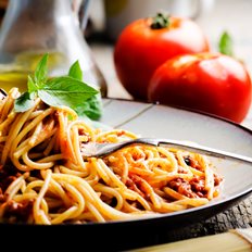 &#x397; &#x3BC;&#x3AC;&#x3C7;&#x3B7; &#x3C4;&#x3C9;&#x3BD; &#x3B6;&#x3C5;&#x3BC;&#x3B1;&#x3C1;&#x3B9;&#x3BA;&#x3CE;&#x3BD; - Melissa, Barilla, &#x39C;&#x391;&#x39A;&#x392;&#x395;&#x39B; &#x3BA;&#x3B1;&#x3B9; &#x397;&#x39B;&#x399;&#x39F;&#x3A3;