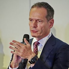 &#x39C;.&#x39C;&#x3B1;&#x3BD;&#x3BF;&#x3C5;&#x3C3;&#x3AC;&#x3BA;&#x3B7;&#x3C2; (&#x391;&#x394;&#x39C;&#x397;&#x395;): &#x39E;&#x3B5;&#x3BA;&#x3B9;&#x3BD;&#x3BF;&#x3CD;&#x3BD; &#x3BF;&#x3B9; &#x3BC;&#x3B5;&#x3BB;&#x3AD;&#x3C4;&#x3B5;&#x3C2; &#x3B3;&#x3B9;&#x3B1; &#x3C4;&#x3B7;&#x3BD; &#x3B7;&#x3BB;&#x3B5;&#x3BA;&#x3C4;&#x3C1;&#x3B9;&#x3BA;&#x3AE; &#x3B4;&#x3B9;&#x3B1;&#x3C3;&#x3CD;&#x3BD;&#x3B4;&#x3B5;&#x3C3;&#x3B7; &#x3BC;&#x3B5; &#x3C4;&#x3B7; &#x3A3;&#x3B1;&#x3BF;&#x3C5;&#x3B4;&#x3B9;&#x3BA;&#x3AE; &#x391;&#x3C1;&#x3B1;&#x3B2;&#x3AF;&#x3B1;