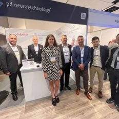 PD Neurotechnology: &#x395;&#x3C4;&#x3BF;&#x3B9;&#x3BC;&#x3AC;&#x3B6;&#x3B5;&#x3B9; &#x3B2;&#x3B1;&#x3BB;&#x3AF;&#x3C4;&#x3C3;&#x3B5;&#x3C2; &#x3B3;&#x3B9;&#x3B1; &#x397;&#x3A0;&#x391; &#x3B7; startup &#x3C0;&#x3BF;&#x3C5; &quot;&#x3C0;&#x3BF;&#x3BB;&#x3B5;&#x3BC;&#x3AC;&quot; &#x3C4;&#x3BF; &#x3A0;&#x3AC;&#x3C1;&#x3BA;&#x3B9;&#x3BD;&#x3C3;&#x3BF;&#x3BD;