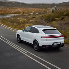 &#x397; &#x3B1;&#x3C6;&#x3C1;&#x3CC;&#x3BA;&#x3C1;&#x3B5;&#x3BC;&#x3B1; &#x3C4;&#x3C9;&#x3BD; SUV