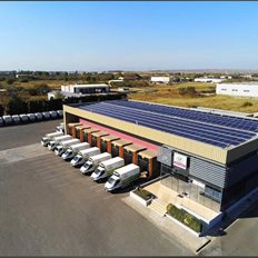 Στρατηγική σύμπραξη EOS Capital Partners και Φάρμα Κουκάκη