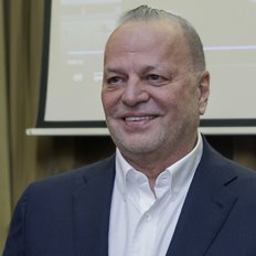 &#x395;&#x3C5;. &#x39C;&#x3C5;&#x3C4;&#x3B9;&#x3BB;&#x3B7;&#x3BD;&#x3B1;&#x3AF;&#x3BF;&#x3C2; &#x3C3;&#x3C4;&#x3BF; Bloomberg: &#x3A3;&#x3C4;&#x3CC;&#x3C7;&#x3BF;&#x3C2; &#x3BD;&#x3AD;&#x3B1; deals &#x3C3;&#x3C4;&#x3B7;&#x3BD; &#x386;&#x3BC;&#x3C5;&#x3BD;&#x3B1; &#x3B5;&#x3BD;&#x3C4;&#x3CC;&#x3C2; &#x3BA;&#x3B1;&#x3B9; &#x3B5;&#x3BA;&#x3C4;&#x3CC;&#x3C2; &#x395;&#x3BB;&#x3BB;&#x3AC;&#x3B4;&#x3BF;&#x3C2; &#x3B5;&#x3BD; &#x3BC;&#x3AD;&#x3C3;&#x3C9; &#x3B5;&#x3C5;&#x3C1;&#x3C9;&#x3C0;&#x3B1;&#x3CA;&#x3BA;&#x3BF;&#x3CD; ReArm