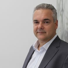 &#x3A0;. &#x392;&#x3B1;&#x3C3;&#x3B9;&#x3BB;&#x3B5;&#x3B9;&#x3AC;&#x3B4;&#x3B7;&#x3C2; (IDEAL Holdings): &#x39B;&#x3B5;&#x3B9;&#x3C4;&#x3BF;&#x3C5;&#x3C1;&#x3B3;&#x3BF;&#x3CD;&#x3BC;&#x3B5; &#x3BC;&#x3B5; &#x3C4;&#x3B7;&#x3BD; &#x3C6;&#x3B9;&#x3BB;&#x3BF;&#x3C3;&#x3BF;&#x3C6;&#x3AF;&#x3B1; &#x3B5;&#x3BD;&#x3CC;&#x3C2; Private Equity