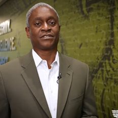 Bostic (Fed): &#x394;&#x3B5;&#x3BD; &#x3C5;&#x3C0;&#x3AC;&#x3C1;&#x3C7;&#x3B5;&#x3B9; &#x3BA;&#x3B1;&#x3BD;&#x3AD;&#x3BD;&#x3B1;&#x3C2; &#x3BB;&#x3CC;&#x3B3;&#x3BF;&#x3C2; &#x3BD;&#x3B1; &#x3B2;&#x3B9;&#x3B1;&#x3C3;&#x3C4;&#x3BF;&#x3CD;&#x3BC;&#x3B5; &#x3C3;&#x3C4;&#x3B7; &#x3BC;&#x3B5;&#x3AF;&#x3C9;&#x3C3;&#x3B7; &#x3C4;&#x3C9;&#x3BD; &#x3B5;&#x3C0;&#x3B9;&#x3C4;&#x3BF;&#x3BA;&#x3AF;&#x3C9;&#x3BD; &#x3BC;&#x3B1;&#x3C2;