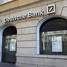 Deutsche Bank: &#x3A4;&#x3B9; &#x3BA;&#x3C1;&#x3CD;&#x3B2;&#x3B5;&#x3B9; &#x3C4;&#x3BF; &#x3B2;&#x2019; &#x3B5;&#x3BE;&#x3AC;&#x3BC;&#x3B7;&#x3BD;&#x3BF; &#x3B3;&#x3B9;&#x3B1; &#x3C4;&#x3B9;&#x3C2; &#x3B1;&#x3B3;&#x3BF;&#x3C1;&#x3AD;&#x3C2; - &#x3A0;&#x3C1;&#x3BF;&#x3C3;&#x3BF;&#x3C7;&#x3AE; &#x3C3;&#x3C4;&#x3B1; &#x3B1;&#x3C0;&#x3CC;&#x3C4;&#x3BF;&#x3BC;&#x3B1; sell-offs &#x3BA;&#x3B1;&#x3B9; &#x3C4;&#x3BF;&#x3C5;&#x3C2; &#x3B4;&#x3CD;&#x3BF; &#x3BC;&#x3B5;&#x3B3;&#x3AC;&#x3BB;&#x3BF;&#x3C5;&#x3C2; &#x3BA;&#x3B9;&#x3BD;&#x3B4;&#x3CD;&#x3BD;&#x3BF;&#x3C5;&#x3C2;