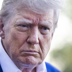 Τραμπ: Οι δασμοί 30% σε ΕΕ και Μεξικό και το chicken game