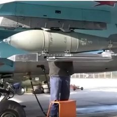 Τα ουκρανικά drones "κυνηγούν" τα βομβαρδιστικά Sukhoi στo έδαφος της Ρωσίας