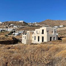 Κέντρα αποκατάστασης, βίλες στη Μύκονο και ξενοδοχεία στο "στόχαστρο" των πλειστηριασμών