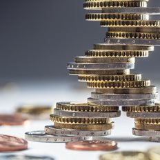 &#x397; &#x3C0;&#x3C1;&#x3CE;&#x3C4;&#x3B7; &quot;&#x395;&#x3B8;&#x3BD;&#x3B9;&#x3BA;&#x3AE; &#x3A4;&#x3C1;&#x3AC;&#x3C0;&#x3B5;&#x3B6;&#x3B1; &#x3C4;&#x3B7;&#x3C2; &#x393;&#x3B9;&#x3B1;&#x3B3;&#x3B9;&#x3AC;&#x3C2;&quot;
