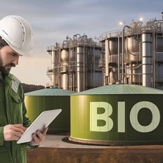 Βιοκαύσιμα και μπαταρίες: Το "εισιτήριο" της ναυτιλίας για ένα μέλλον χαμηλών εκπομπών άνθρακα