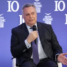 &#x391;. &#x39A;&#x3B1;&#x3C1;&#x3B1;&#x3BA;&#x3CE;&#x3C3;&#x3C4;&#x3B1;&#x3C2; (&#x39F;&#x39B;&#x3A0;): &#x39F; &#x3A0;&#x3B5;&#x3B9;&#x3C1;&#x3B1;&#x3B9;&#x3AC;&#x3C2; &#x3C0;&#x3C1;&#x3CC;&#x3C4;&#x3C5;&#x3C0;&#x3BF; &#x3BB;&#x3B9;&#x3BC;&#x3AC;&#x3BD;&#x3B9; &#x3C4;&#x3BF;&#x3C5; 21&#x3BF;&#x3C5; &#x3B1;&#x3B9;&#x3CE;&#x3BD;&#x3B1;