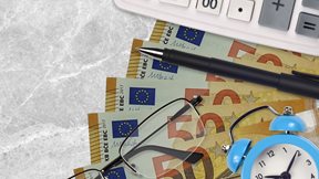 &#x3A3;&#x3C4;&#x3B1; 6,2 &#x3B4;&#x3B9;&#x3C3;. &#x3B5;&#x3C5;&#x3C1;&#x3CE; &#x3BF;&#x3B9; &#x3B1;&#x3C0;&#x3BB;&#x3AE;&#x3C1;&#x3C9;&#x3C4;&#x3BF;&#x3B9; &#x3C6;&#x3CC;&#x3C1;&#x3BF;&#x3B9; &#x3C3;&#x3C4;&#x3B7;&#x3BD; &#x3B5;&#x3C6;&#x3BF;&#x3C1;&#x3AF;&#x3B1; &#x3C3;&#x3C4;&#x3BF; 9&#x3BC;&#x3B7;&#x3BD;&#x3BF; &#x3C4;&#x3BF;&#x3C5; &#x3AD;&#x3C4;&#x3BF;&#x3C5;&#x3C2;