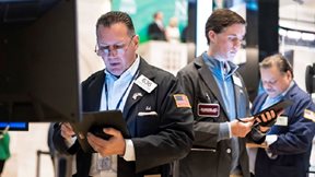 &#x3A1;&#x3AC;&#x3BB;&#x3B9; &#x3C3;&#x3C4;&#x3B7; Wall &#x3BA;&#x3B1;&#x3B8;&#x3CE;&#x3C2; &#x3BC;&#x3B5;&#x3C4;&#x3C1;&#x3B9;&#x3AC;&#x3B6;&#x3BF;&#x3BD;&#x3C4;&#x3B1;&#x3B9; &#x3BF;&#x3B9; &#x3C6;&#x3CC;&#x3B2;&#x3BF;&#x3B9; &#x3B3;&#x3B9;&#x3B1; &#x3C4;&#x3B7;&#x3BD; &#x3CD;&#x3C6;&#x3B5;&#x3C3;&#x3B7;