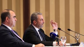 &#x391;&#x3BB;. &#x395;&#x3BE;&#x3AC;&#x3C1;&#x3C7;&#x3BF;&#x3C5;: &#x39A;&#x3B1;&#x3C4;&#x3B1;&#x3BB;&#x3C5;&#x3C4;&#x3B9;&#x3BA;&#x3CC;&#x3C2; &#x3BF; &#x3C1;&#x3CC;&#x3BB;&#x3BF;&#x3C2; &#x3C4;&#x3BF;&#x3C5; &#x3A7;&#x3C1;&#x3B7;&#x3BC;&#x3B1;&#x3C4;&#x3B9;&#x3C3;&#x3C4;&#x3B7;&#x3C1;&#x3AF;&#x3BF;&#x3C5; &#x3C3;&#x3C4;&#x3B7;&#x3BD; &#x3B1;&#x3BD;&#x3AC;&#x3C0;&#x3C4;&#x3C5;&#x3BE;&#x3B7; &#x3C4;&#x3BF;&#x3C5; &#x39F;&#x3BC;&#x3AF;&#x3BB;&#x3BF;&#x3C5; AKTOR