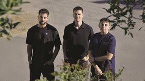 &#x3A4;&#x3C1;&#x3B5;&#x3B9;&#x3C2; 22&#x3C7;&#x3C1;&#x3BF;&#x3BD;&#x3BF;&#x3B9; &#x3B1;&#x3C0;&#x3CC; &#x3C4;&#x3B7;&#x3BD; &#x391;&#x3B8;&#x3AE;&#x3BD;&#x3B1; &quot;&#x3BE;&#x3B5;&#x3BA;&#x3BB;&#x3B5;&#x3B9;&#x3B4;&#x3CE;&#x3BD;&#x3BF;&#x3C5;&#x3BD;&quot; &#x3C4;&#x3BF; influencer marketing &#x3C9;&#x3C2; &#x3AD;&#x3BD;&#x3B1; scalable growth &#x3BA;&#x3B1;&#x3BD;&#x3AC;&#x3BB;&#x3B9;