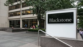 Η Blackstone εξαγοράζει εταιρεία ακινήτων έναντι 10 δισ. δολαρίων.