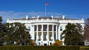 Πόσο αξίζει η περιουσία του επόμενου Προέδρου των ΗΠΑ