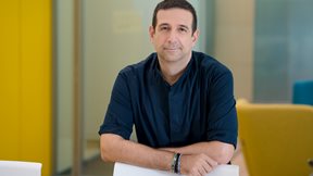 &#x39C;&#x3B5; AI &#x3AE; &#x3C7;&#x3C9;&#x3C1;&#x3AF;&#x3C2;, &#x3BF; &#x3AC;&#x3BD;&#x3B8;&#x3C1;&#x3C9;&#x3C0;&#x3BF;&#x3C2; &#x3C0;&#x3B1;&#x3C1;&#x3B1;&#x3BC;&#x3AD;&#x3BD;&#x3B5;&#x3B9; &#x3C3;&#x3C4;&#x3B7;&#x3BD; &#x3BA;&#x3B1;&#x3C1;&#x3B4;&#x3B9;&#x3AC; &#x3C4;&#x3BF;&#x3C5; marketing