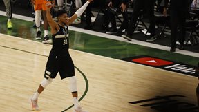 &#x39F;&#x3B9; &#x3C0;&#x3B9;&#x3BF; &#x3B1;&#x3BA;&#x3C1;&#x3B9;&#x3B2;&#x3BF;&#x3C0;&#x3BB;&#x3B7;&#x3C1;&#x3C9;&#x3BC;&#x3AD;&#x3BD;&#x3BF;&#x3B9; &#x3C0;&#x3B1;&#x3AF;&#x3BA;&#x3C4;&#x3B5;&#x3C2; &#x3C4;&#x3BF;&#x3C5; NBA &#x3C4;&#x3BF; 2022 - &#x3A3;&#x3C4;&#x3B7;&#x3BD; &#x3BA;&#x3BF;&#x3C1;&#x3C5;&#x3C6;&#x3AE; &#x3BF; &#x39B;&#x3B5;&#x39C;&#x3C0;&#x3C1;&#x3CC;&#x3BD; &#x3A4;&#x3B6;&#x3AD;&#x3B9;&#x3BC;&#x3C2;, &#x3C3;&#x3C4;&#x3B7;&#x3BD; 4&#x3B7; &#x3B8;&#x3AD;&#x3C3;&#x3B7; &#x3BF; &#x391;&#x3BD;&#x3C4;&#x3B5;&#x3C4;&#x3BF;&#x3BA;&#x3BF;&#x3CD;&#x3BD;&#x3BC;&#x3C0;&#x3BF;