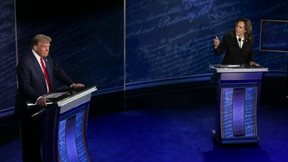 Μεγαλώνει το προβάδισμα Χάρις έναντι Τράμπ - Κερδίζει 6 από τις 7 κρίσιμες πολιτείες - Ισοπαλία στην 7η