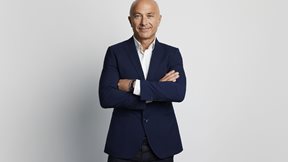 &#x3A3;&#x3C4;&#x3C1;&#x3B1;&#x3C4;&#x3B7;&#x3B3;&#x3B9;&#x3BA;&#x3AE; &#x3C0;&#x3B1;&#x3C1;&#x3B1;&#x3BC;&#x3BF;&#x3BD;&#x3AE;&#x3C2; &#x3BA;&#x3B1;&#x3B9; &#x3BD;&#x3AD;&#x3C9;&#x3BD; &#x3B5;&#x3C0;&#x3B5;&#x3BD;&#x3B4;&#x3CD;&#x3C3;&#x3B5;&#x3C9;&#x3BD; &#x3B1;&#x3C0;&#x3CC; &#x3C4;&#x3B7; Vodafone &#x395;&#x3BB;&#x3BB;&#x3AC;&#x3B4;&#x3BF;&#x3C2; - &#x3A4;&#x3B1; &#x3BC;&#x3B7;&#x3BD;&#x3CD;&#x3BC;&#x3B1;&#x3C4;&#x3B1; &#x3C4;&#x3BF;&#x3C5; &#x3BD;&#x3AD;&#x3BF;&#x3C5; CEO &#x391;&#x3C7;&#x3B9;&#x3BB;&#x3BB;&#x3AD;&#x3B1; &#x39A;&#x3B1;&#x3BD;&#x3AC;&#x3C1;&#x3B7;