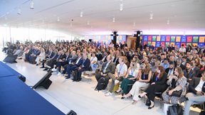 Η μεγαλύτερη ημερίδα αποκλειστικά αφιερωμένη στο Υπεύθυνο Παιχνίδι από τον ΟΠΑΠ - Στο επίκεντρο η ρυθμιστική εποπτεία της αγοράς τυχερών παιγνίων και η προστασία του κοινωνικού συνόλου