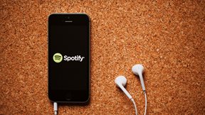 Spotify: &#x391;&#x3CD;&#x3BE;&#x3B7;&#x3C3;&#x3B7; &#x3C3;&#x3C5;&#x3BD;&#x3B4;&#x3C1;&#x3BF;&#x3BC;&#x3B7;&#x3C4;&#x3CE;&#x3BD; &#x3BA;&#x3B1;&#x3B9; &#x3B5;&#x3C3;&#x3CC;&#x3B4;&#x3C9;&#x3BD; &#x3C3;&#x3C4;&#x3BF; &#x3C4;&#x3C1;&#x3AF;&#x3BC;&#x3B7;&#x3BD;&#x3BF; - &#x3A1;&#x3AC;&#x3BB;&#x3B9; 6,5% &#x3B7; &#x3BC;&#x3B5;&#x3C4;&#x3BF;&#x3C7;&#x3AE;