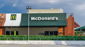 Γιατί η McDonald's κλείνει καταστήματα στην Αττική - Τι αλλάζει