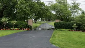 Οι Αμερικανοί δισεκατομμυριούχοι με τις περισσότερες κατοικίες