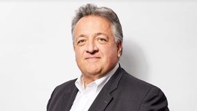 &#x39F; &#x3C0;&#x3C1;&#x3CC;&#x3B5;&#x3B4;&#x3C1;&#x3BF;&#x3C2; &#x3C4;&#x3BF;&#x3C5; &#x394;&#x3A3; &#x3C4;&#x3B7;&#x3C2; Moderna &#x3AD;&#x3C7;&#x3B5;&#x3B9; &#x3C0;&#x3BF;&#x3C5;&#x3BB;&#x3AE;&#x3C3;&#x3B5;&#x3B9; &#x3BC;&#x3B5;&#x3C4;&#x3BF;&#x3C7;&#x3AD;&#x3C2; &#x3B1;&#x3BE;&#x3AF;&#x3B1;&#x3C2; 1,4 &#x3B4;&#x3B9;&#x3C3;. &#x3B4;&#x3BF;&#x3BB;&#x3B1;&#x3C1;&#x3AF;&#x3C9;&#x3BD; &#x3C3;&#x3B5; &#x3B4;&#x3CD;&#x3BF; &#x3BC;&#x3AE;&#x3BD;&#x3B5;&#x3C2;