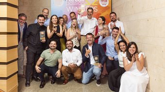 &#x397; &#x3A0;&#x3BB;&#x3B1;&#x3AF;&#x3C3;&#x3B9;&#x3BF; &#x3B1;&#x3BD;&#x3B1;&#x3BA;&#x3B7;&#x3C1;&#x3CD;&#x3C7;&#x3B8;&#x3B7;&#x3BA;&#x3B5; Retailer of the Year