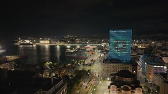 Ο Πύργος του Πειραιά στα χρώματα της Allwyn