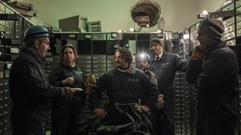 &quot;&#x3A1;&#x399;&#x3A6;&#x399;&#x3A6;&#x399;&quot;: &#x3A3;&#x3C4;&#x3B9;&#x3C2; 15 &#x394;&#x3B5;&#x3BA;&#x3B5;&#x3BC;&#x3B2;&#x3C1;&#x3AF;&#x3BF;&#x3C5; &#x3B7; &#x3C0;&#x3C1;&#x3B5;&#x3BC;&#x3B9;&#x3AD;&#x3C1;&#x3B1; &#x3C4;&#x3B7;&#x3C2; &#x3BD;&#x3AD;&#x3B1;&#x3C2; &#x3C3;&#x3B5;&#x3B9;&#x3C1;&#x3AC;&#x3C2; &#x3BC;&#x3C5;&#x3B8;&#x3BF;&#x3C0;&#x3BB;&#x3B1;&#x3C3;&#x3AF;&#x3B1;&#x3C2; &#x3C4;&#x3B7;&#x3C2; COSMOTE TV