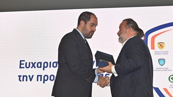 &#x39C;&#x3AC;&#x3C1;&#x3B9;&#x3BF;&#x3C2; &#x397;&#x3BB;&#x3B9;&#x3CC;&#x3C0;&#x3BF;&#x3C5;&#x3BB;&#x3BF;&#x3C2; &#x3BA;&#x3B1;&#x3B9; SEAJETS &#x3B2;&#x3C1;&#x3B1;&#x3B2;&#x3B5;&#x3CD;&#x3C4;&#x3B7;&#x3BA;&#x3B1;&#x3BD; &#x3B3;&#x3B9;&#x3B1; &#x3C4;&#x3B7; &#x3C3;&#x3C5;&#x3BC;&#x3B2;&#x3BF;&#x3BB;&#x3AE; &#x3C4;&#x3BF;&#x3C5;&#x3C2; &#x3C3;&#x3C4;&#x3B9;&#x3C2; &#x3B5;&#x3C0;&#x3B9;&#x3C7;&#x3B5;&#x3B9;&#x3C1;&#x3AE;&#x3C3;&#x3B5;&#x3B9;&#x3C2; &#x3BA;&#x3B1;&#x3C4;&#x3AC;&#x3C3;&#x3B2;&#x3B5;&#x3C3;&#x3B7;&#x3C2; &#x3C0;&#x3C5;&#x3C1;&#x3BA;&#x3B1;&#x3B3;&#x3B9;&#x3CE;&#x3BD; &#x3BC;&#x3B5;&#x3B3;&#x3AC;&#x3BB;&#x3B7;&#x3C2; &#x3AD;&#x3BA;&#x3C4;&#x3B1;&#x3C3;&#x3B7;&#x3C2;