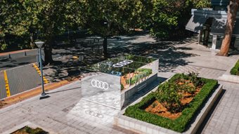 Audi: &#x39A;&#x3B1;&#x3B8;&#x3C1;&#x3B5;&#x3C6;&#x3C4;&#x3AF;&#x3B6;&#x3B5;&#x3B9; &#x3B1;&#x3C5;&#x3C4;&#x3CC; &#x3C0;&#x3BF;&#x3C5; &#x3B5;&#x3AF;&#x3C3;&#x3B1;&#x3B9;