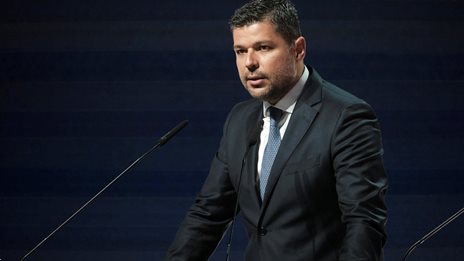 &#x397; &#x394;&#x395;&#x397; &#x3BF;&#x3BB;&#x3BF;&#x3BA;&#x3BB;&#x3AE;&#x3C1;&#x3C9;&#x3C3;&#x3B5; &#x3C4;&#x3B7;&#x3BD; &#x3B5;&#x3BE;&#x3B1;&#x3B3;&#x3BF;&#x3C1;&#x3AC; &#x3C4;&#x3C9;&#x3BD; &#x3B4;&#x3C1;&#x3B1;&#x3C3;&#x3C4;&#x3B7;&#x3C1;&#x3B9;&#x3BF;&#x3C4;&#x3AE;&#x3C4;&#x3C9;&#x3BD; &#x3C4;&#x3B7;&#x3C2; Enel &#x3C3;&#x3C4;&#x3B7; &#x3A1;&#x3BF;&#x3C5;&#x3BC;&#x3B1;&#x3BD;&#x3AF;&#x3B1; &#x3AD;&#x3BD;&#x3B1;&#x3BD;&#x3C4;&#x3B9; 1,24 &#x3B4;&#x3B9;&#x3C3;. &#x3B5;&#x3C5;&#x3C1;&#x3CE;