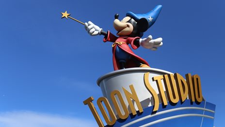 Disney: &#x3A4;&#x3B1; &#x3BA;&#x3AD;&#x3C1;&#x3B4;&#x3B7; &#x3BE;&#x3B5;&#x3C0;&#x3AD;&#x3C1;&#x3B1;&#x3C3;&#x3B1;&#x3BD; &#x3C4;&#x3B9;&#x3C2; &#x3C0;&#x3C1;&#x3BF;&#x3C3;&#x3B4;&#x3BF;&#x3BA;&#x3AF;&#x3B5;&#x3C2; &#x3C4;&#x3C9;&#x3BD; &#x3B1;&#x3BD;&#x3B1;&#x3BB;&#x3C5;&#x3C4;&#x3CE;&#x3BD;, &#x3B1;&#x3BB;&#x3BB;&#x3AC; &#x3C4;&#x3B1; &#x3B4;&#x3B9;&#x3B1;&#x3C6;&#x3B7;&#x3BC;&#x3B9;&#x3C3;&#x3C4;&#x3B9;&#x3BA;&#x3AC; &#x3AD;&#x3C3;&#x3BF;&#x3B4;&#x3B1; &#x3B1;&#x3C0;&#x3BF;&#x3B3;&#x3BF;&#x3AE;&#x3C4;&#x3B5;&#x3C5;&#x3C3;&#x3B1;&#x3BD;