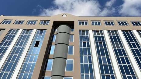 &#x3A7;&#x3C1;&#x3B7;&#x3BC;&#x3B1;&#x3C4;&#x3B9;&#x3C3;&#x3C4;&#x3AE;&#x3C1;&#x3B9;&#x3BF;: &#x3A0;&#x3B1;&#x3BA;&#x3AD;&#x3C4;&#x3B1; &#x3C3;&#x3C4;&#x3B7;&#x3BD; Ideal &#x3B3;&#x3B9;&#x3B1; &#x3C0;&#x3B5;&#x3C1;&#x3B9;&#x3C3;&#x3C3;&#x3CC;&#x3C4;&#x3B5;&#x3C1;&#x3BF; &#x3C4;&#x3BF;&#x3C5; 5,5% &#x3C4;&#x3B7;&#x3C2; &#x3B5;&#x3C4;&#x3B1;&#x3B9;&#x3C1;&#x3B5;&#x3AF;&#x3B1;&#x3C2;