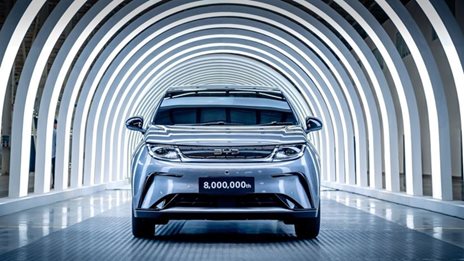 &#x39A;&#x3B9;&#x3BD;&#x3AD;&#x3B6;&#x3B9;&#x3BA;&#x3B1; &#x3B1;&#x3C5;&#x3C4;&#x3BF;&#x3BA;&#x3AF;&#x3BD;&#x3B7;&#x3C4;&#x3B1; &#x3C3;&#x3C4;&#x3B7;&#x3BD; &#x395;&#x3BB;&#x3BB;&#x3AC;&#x3B4;&#x3B1;: &#x388;&#x3BD;&#x3C4;&#x3BF;&#x3BD;&#x3BF;&#x3C2; &#x3B1;&#x3BD;&#x3C4;&#x3B1;&#x3B3;&#x3C9;&#x3BD;&#x3B9;&#x3C3;&#x3BC;&#x3CC;&#x3C2; &#x3BA;&#x3B1;&#x3B9; &#x3BD;&#x3AD;&#x3BF;&#x3B9; &quot;&#x3C0;&#x3B1;&#x3AF;&#x3BA;&#x3C4;&#x3B5;&#x3C2;&quot; &#x3C3;&#x3C4;&#x3B7;&#x3BD; &#x3B1;&#x3B3;&#x3BF;&#x3C1;&#x3AC;