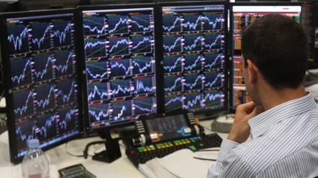 Γιατί η νίκη Τραμπ έστειλε ομόλογα και δολάριο σε υψηλά πολλών μηνών